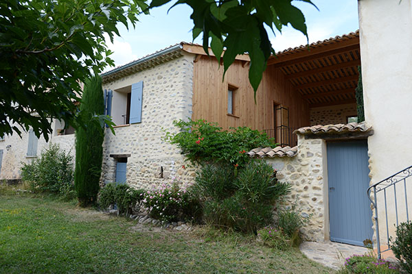 architecture 04 maison en pierre 